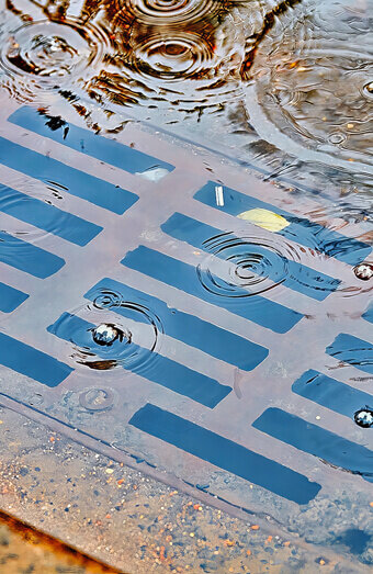 https://blockeddrainssouthperth.com.au/uploads/2025/07/stormwater-drains-58152.jpg